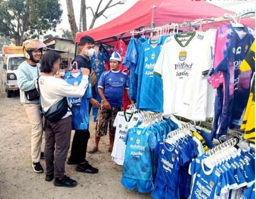Piala Presiden 2025 Dongkrak Ekonomi UMKM Sekitar Stadion Si Jalak Harupat